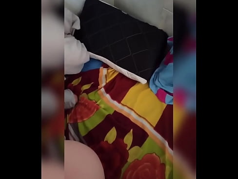 ❤️ מיין צימערמאן בלײַבט אליין אין שטוב ווייל איר מאן גייט אויף וואקאציע און איך נעם די געלעגנהייט איר צו פאקן און אנפילן איר טאָכעס מיט מילך ❤️ פאַקינג ביי yi.tuberxxx-com.ru ️❤